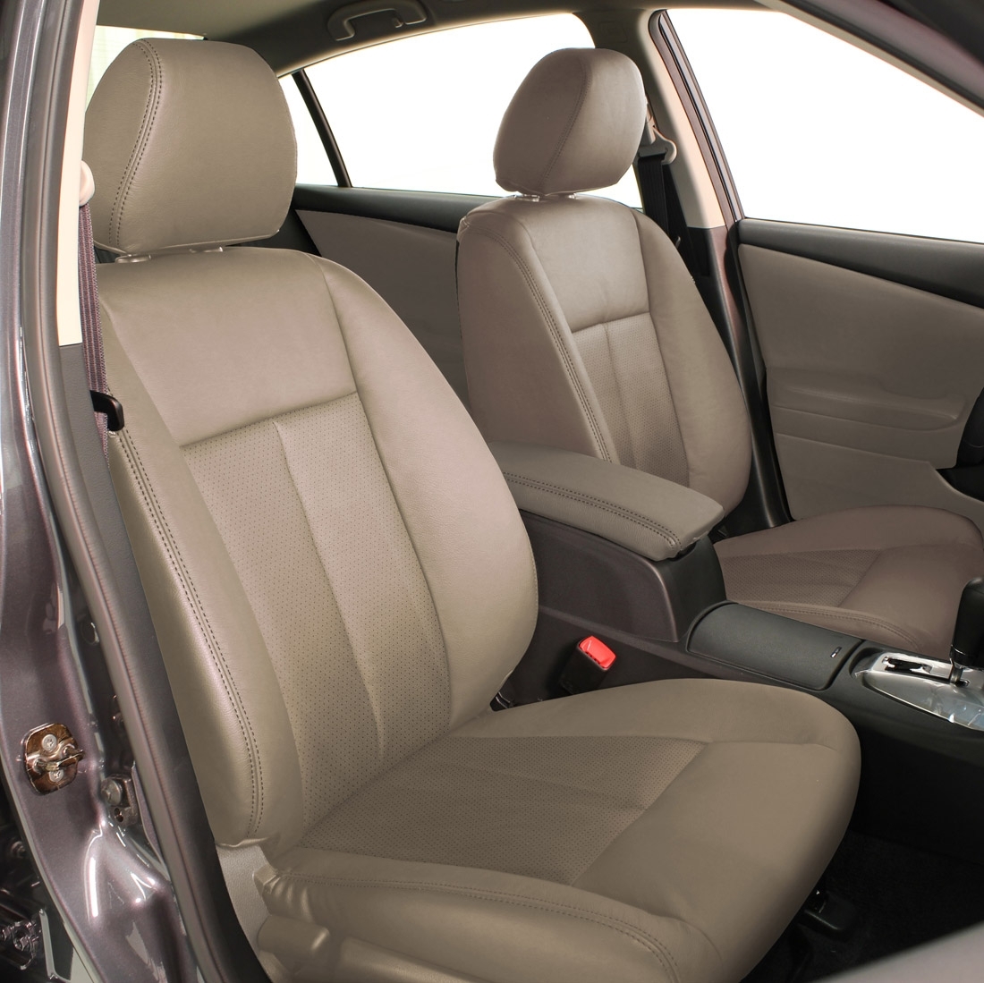 IVORY wrap, Perf Inserts, PEBBLE double stitching