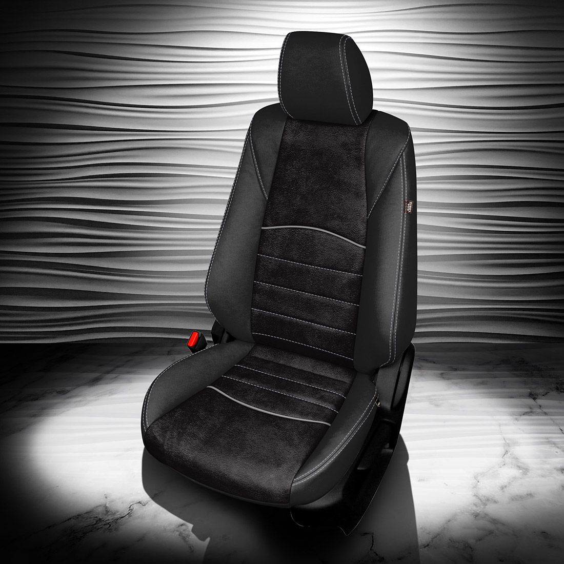 BLACK wrap, ~3030 RAVEN Body, SILVER contrast all stitch, SILVER wings
