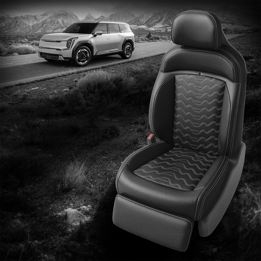 BLACK wrap, Perf Inserts & Wings, SILVER contrast all stitch, Tek Stitch VALLEYS INSERTS, SILVER TekColor